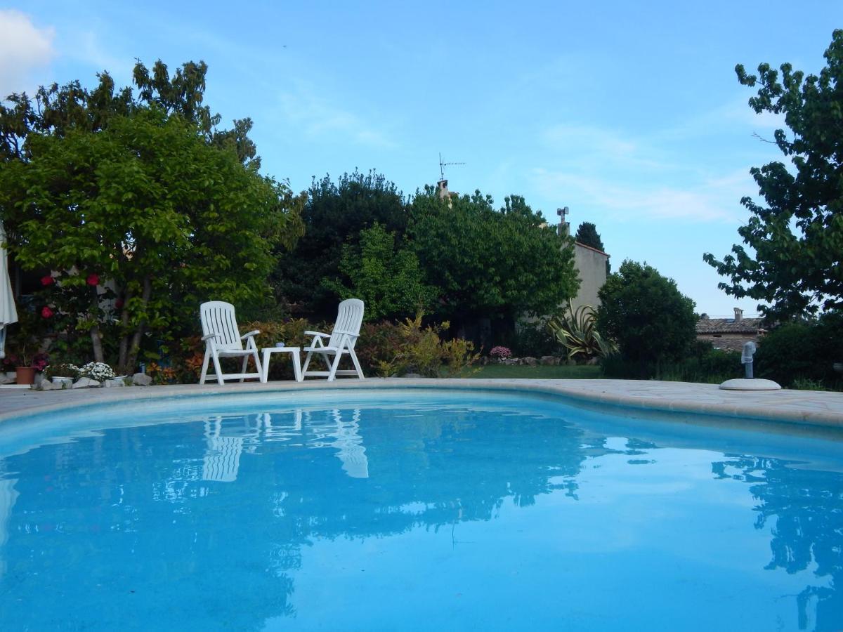Bed and Breakfast Mas des Kardouons Tourrettes-sur-Loup Exterior foto